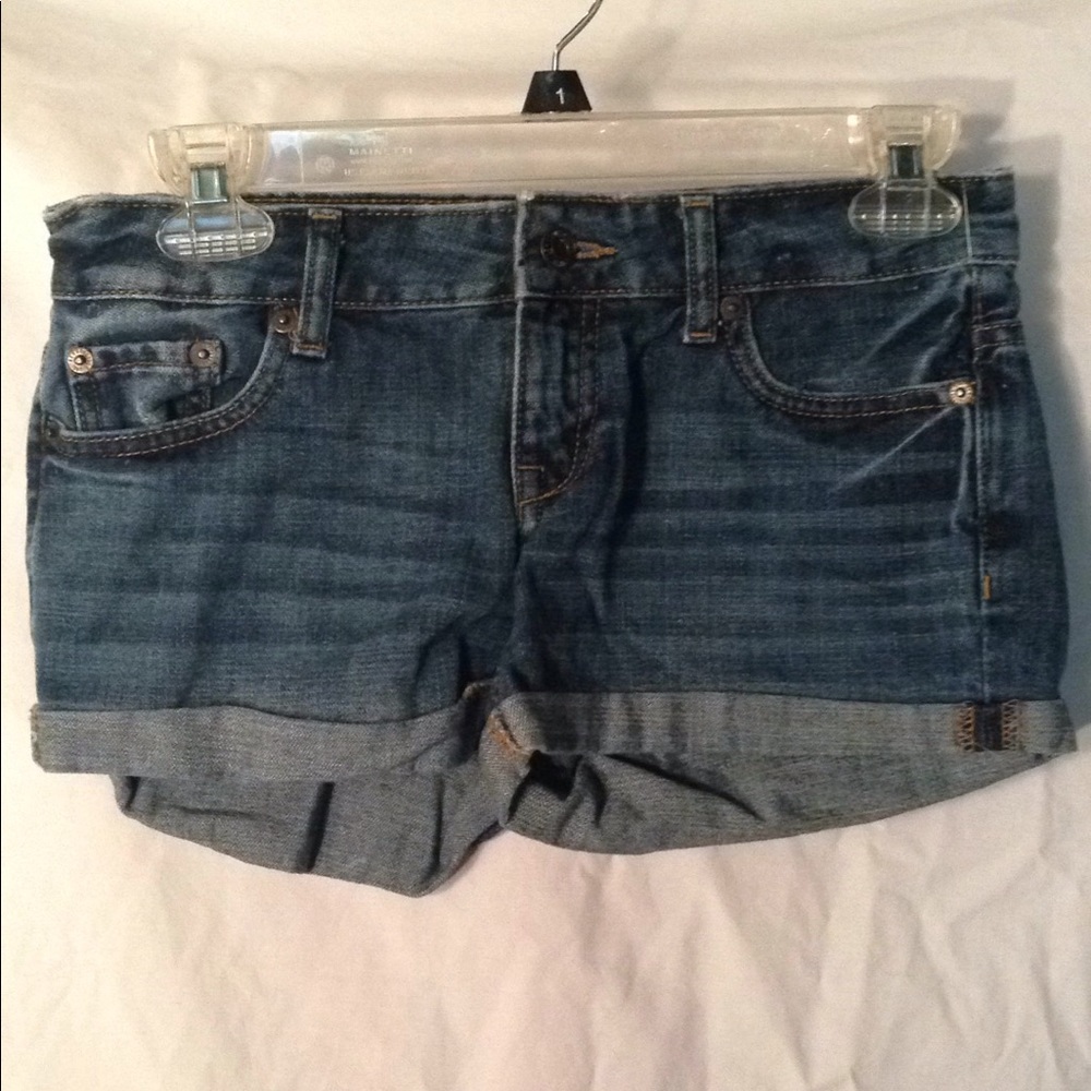 Women's Aeropostale jean shorts size 0 medium wash